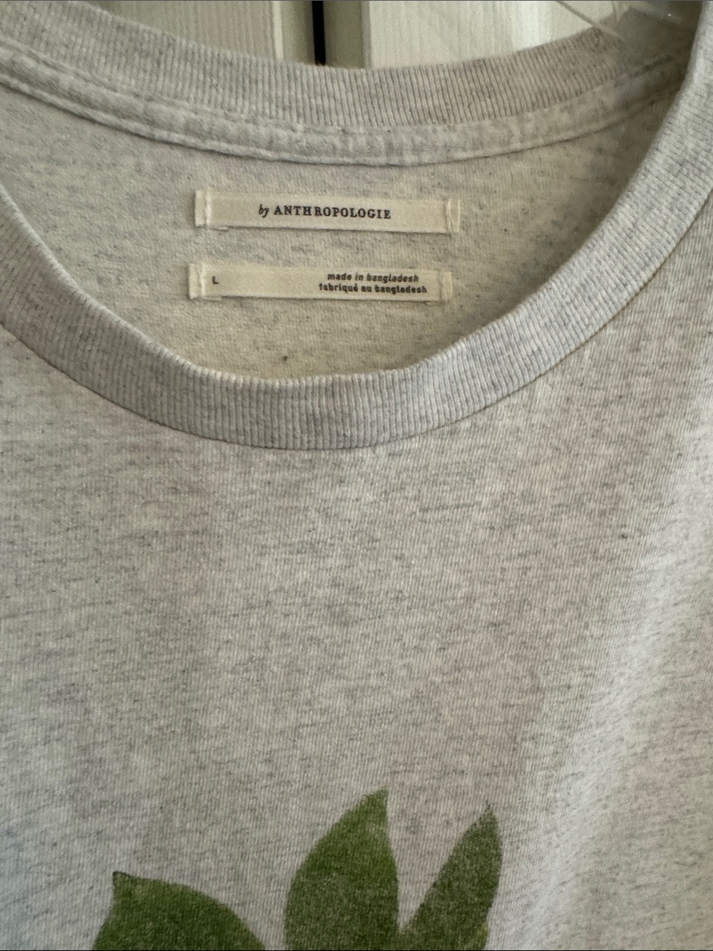 Anthropologie Strawberry Graphic Boyfriend Tee Size L Oversized - Picture 5 of 7